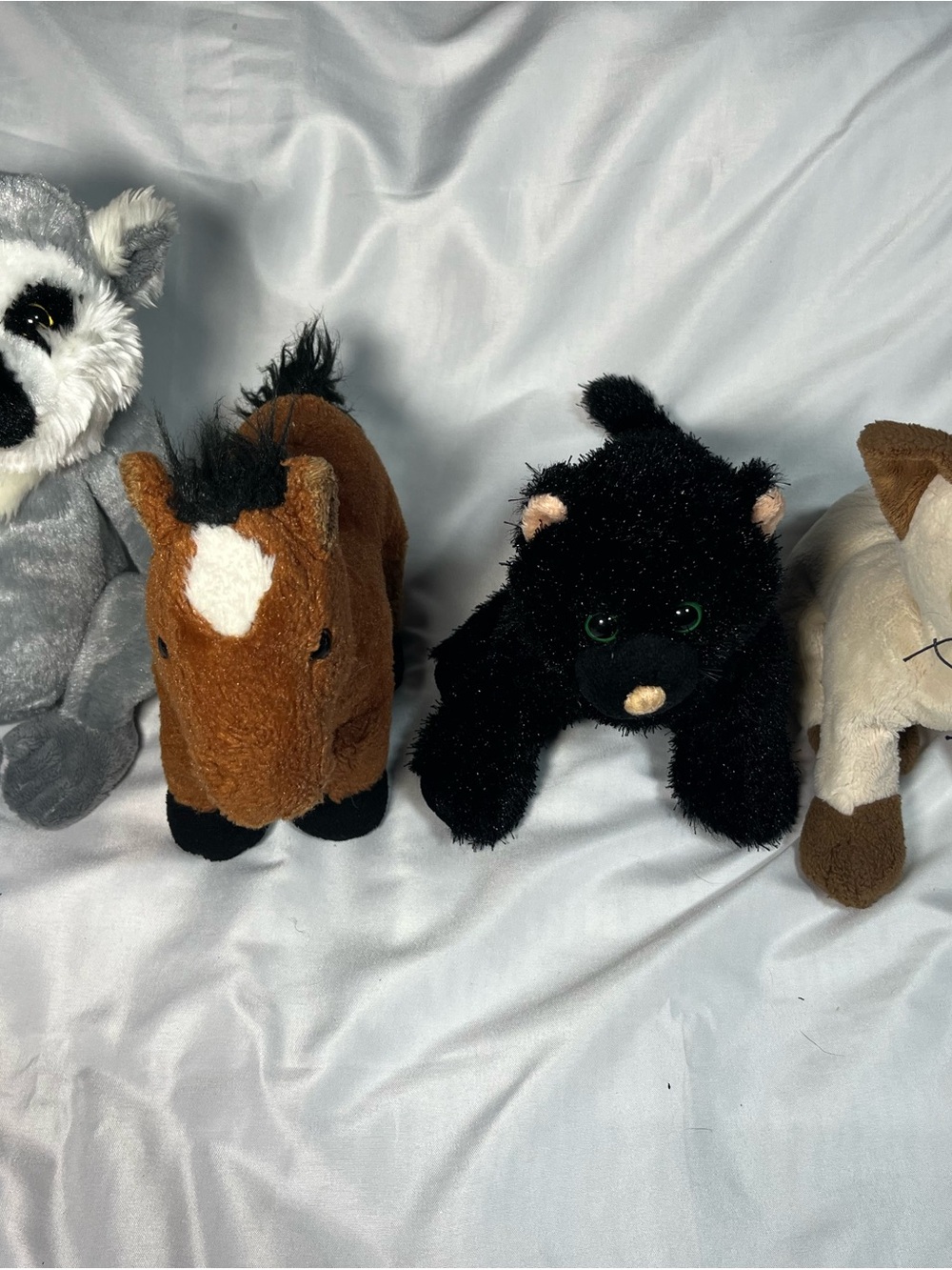 Lot 4 Ganz Webkinz Plush Stuffed Animals No Code Lemur Horse Siamese Cat